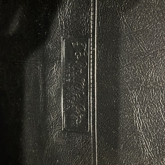 Vintage 60/70’s Tolin Mfg. Corp. Miami, Fl. Patent Leather Green Handbag - Picture 5 of 5